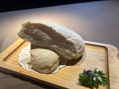 雪山奶露包-香港财记(汇励99城市公园店)