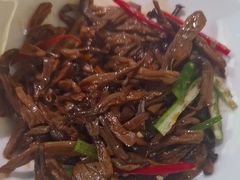 -小鱼小牛·鱼牛干锅·脆鱼火锅(世欧广场店)