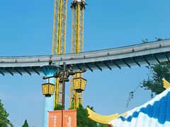 -七彩云南欢乐世界