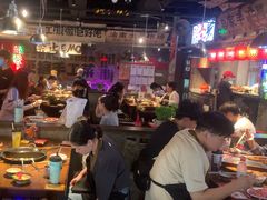 -萍姐火锅·公路夜市(武汉首店)