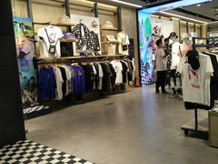 -VANS(三里屯太古里店)
