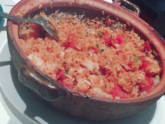 -八府香鸭·啫啫煲(华山路店)
