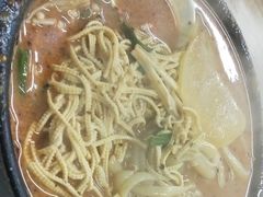-曹宝林砂锅麻辣烫(星光路店)