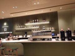 大堂-星巴克臻选(广州太古汇店)