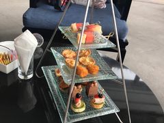 -亚龙湾喜来登·美景台大堂吧