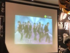 大堂-·缸桶屋·韩式牛肋条自助烤肉(西湖D11店)