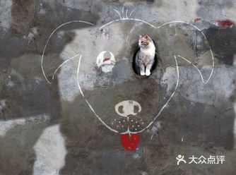 连平平无奇的水泥墙，他也能画出一个海绵宝宝将墙壁化作