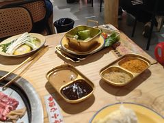 -郭左左围炉烤涮·鲜牛肉自助(梅溪新天地店)