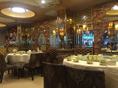 大堂-雅苑餐厅干拌冒菜(建设巷小吃街店)