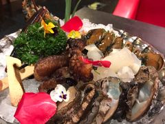 -蓝钻·国际美食海鲜自助百汇(西直门店)