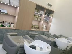 点击看大图 -环球蝶上美业连锁