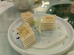 -万山楼海鲜酒家·二十三年老字号