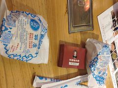 -阿婆情腊排骨火锅(金虹路店)