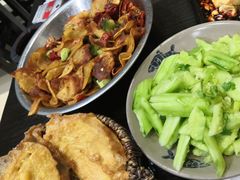 -辣盆盆麻辣小龙虾(哈尔滨总店)