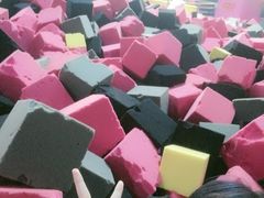 -嘿哟动霸CHUA·新潮玩运动娱乐中心·蹦床滑冰团建乐园