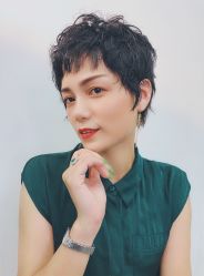 -HANYI韩艺形象店