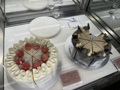 -RUXU入续糖水铺与包(卓悦中心店)