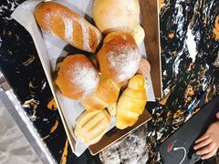 -啊噗吐呦现场烘焙(麦凯乐店)