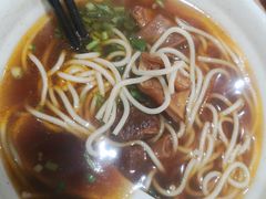 红烧牛肉面-南城香·饭香串香馄饨香(青年路店)