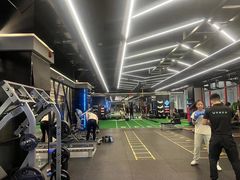 -懒人Club健身(卓越时代广场店)