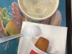 -麦当劳(乳山路店)