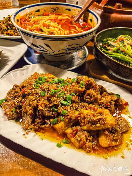 雀舞云南菜(天津天河城购物中心店)图片