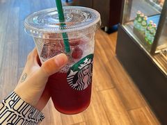 冰摇红梅黑加仑-星巴克(长春世纪鸿源店)