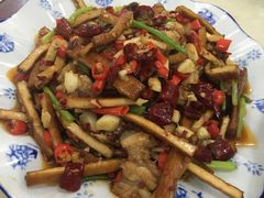 -老游独一佳湘菜馆(高新四路店)