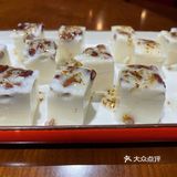 江南风格，小孩子吃完都自己看鱼看水去了