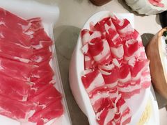 -海上明月海鲜火锅 鲜切牛肉
