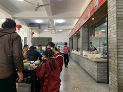 大堂-张一品食府