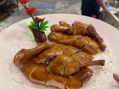 金牌脆皮鸡一只-潮珍苑海鲜粤菜酒家·广式茶点·宴请(临江大道店)