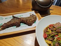 -娜仁图雅蒙古美食村(33小镇店)