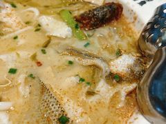 -渔语鱼新川菜Bistro(万象天地店)