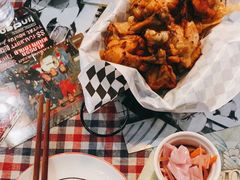 -鼓楼吃面·肉啃肉(南锣鼓巷店)