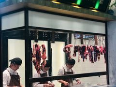 大堂-左庭右院鲜牛肉火锅(浦江欢乐颂店)
