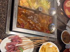 -皇城老妈·大连海鲜火锅(港湾店)
