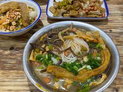 鸭脚-西环肥仔螺蛳粉(总店)