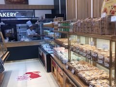 面包甜点陈列柜-超港·蛋糕面包(芜湖步行街店)