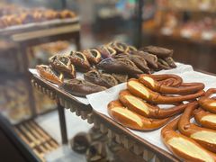 -CARINO BAKERY&CAFE(人广来福士店)