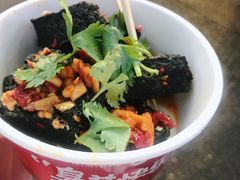 -黑色经典臭豆腐·湖南特产(步行街店)