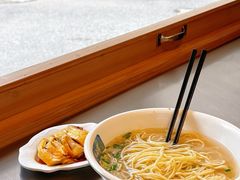 -韩海丽特色美食(秀州路店)