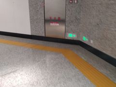 -重型文化广场(地铁站)