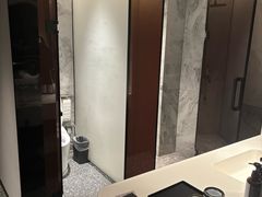 -宏阳·麗悦酒店(广州塔客村地铁站琶州会展中心店)