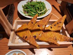 -菌自由丨野生菌火锅特色庭院餐厅(丽江古城店)