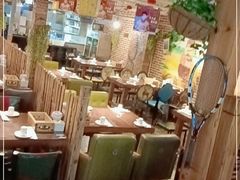 大堂-三个大叔烤羊肉串·炭炉砂锅菜(西三旗店)