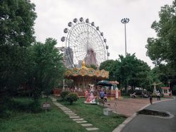 -海宁大脚板乐园