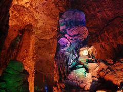 -巴马洞天福地景区