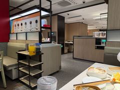 -海底捞火锅(巴黎春天浦建店)