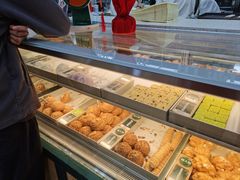 -酥大興·新国潮糕点配茶饮(龙岗万达黑金店)